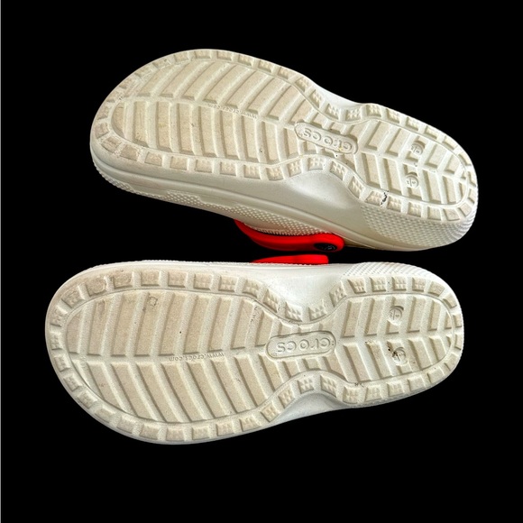 Crocs White and Red Clogs - lined - Picture 4 of 4